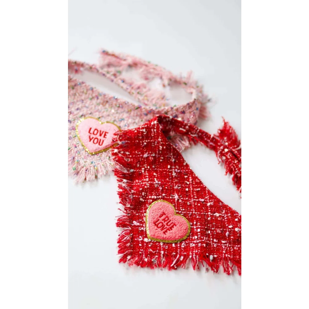 Red frayed tweed dog bandana chusta true love coco with pink plush heart patch true love in gold lettering