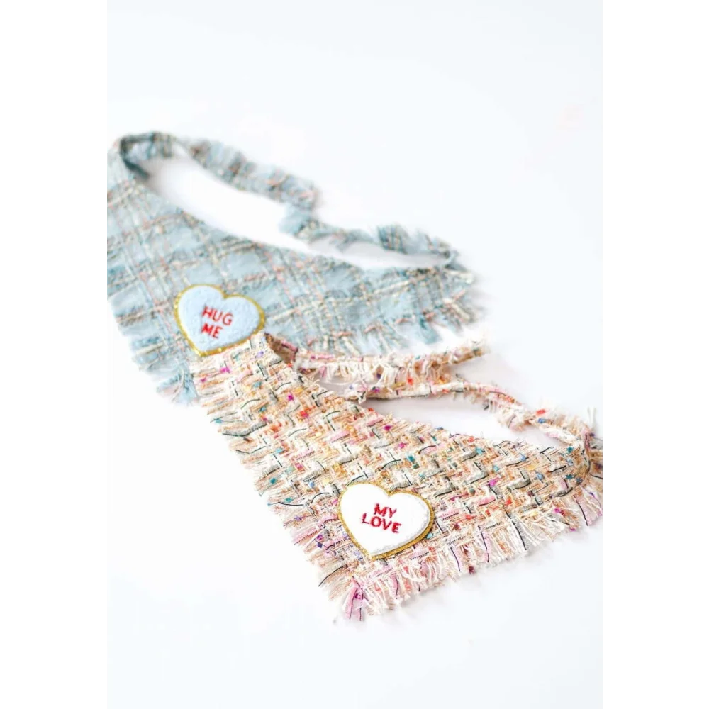 Two fringed pastelowa chusta tweed bandanas dla psa and kota in blue and beige with love coco embroidered heart patches