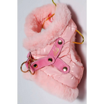 Pink quilted szelki bezuciskowe dla psa with miękka futrzana podszewka and matching pink leather straps