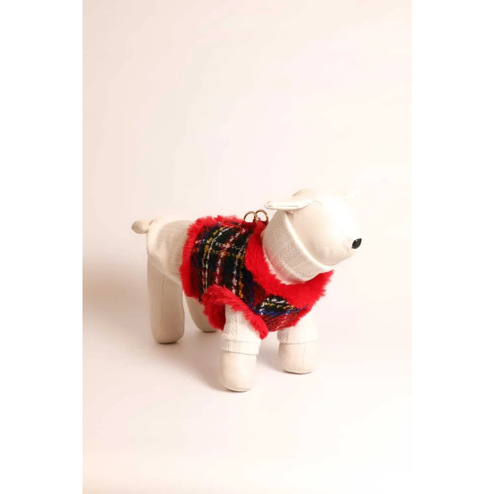 Red and black plaid sweterek z naturalnej wełny for small dog breeds with fluffy trim detailing
